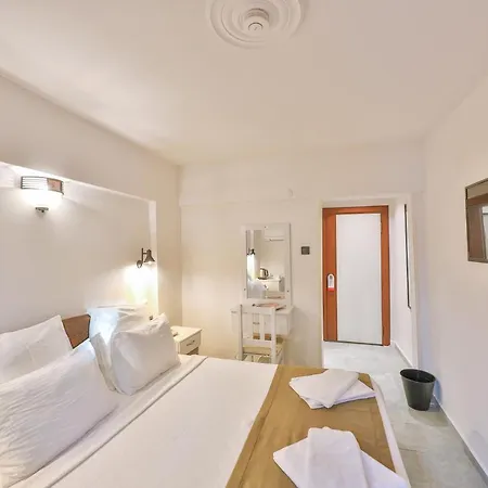 מלון Zinbad 3*